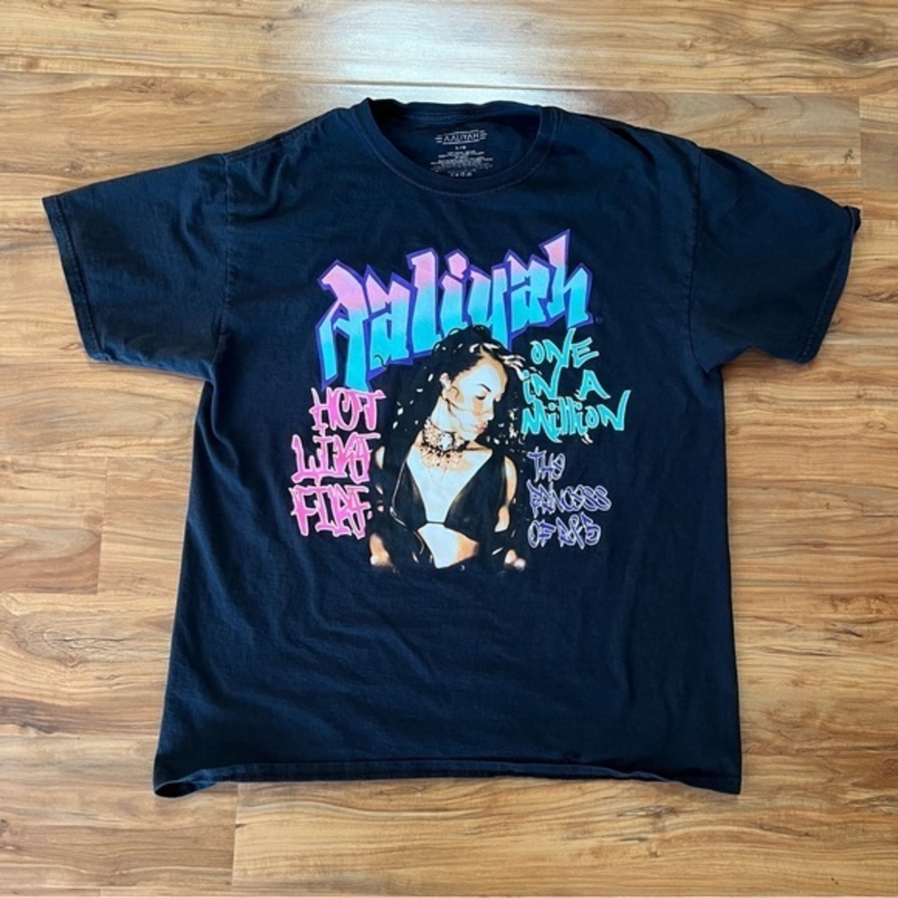 Aaliyah‎ Vintage LARGE T-Shirt bandtee 90s y2k RnB streetwear graffiti rip Style